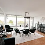 Moderne 110 M2 Grosse Gold Night Apartment